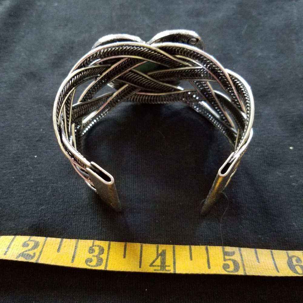 Turquoise and Silver colored cuff bracelet - Picture 2 of 3